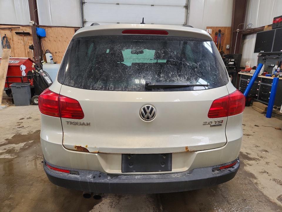 2014 Volkswagen Tiguan s