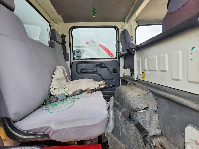 2019 Isuzu NPR HD