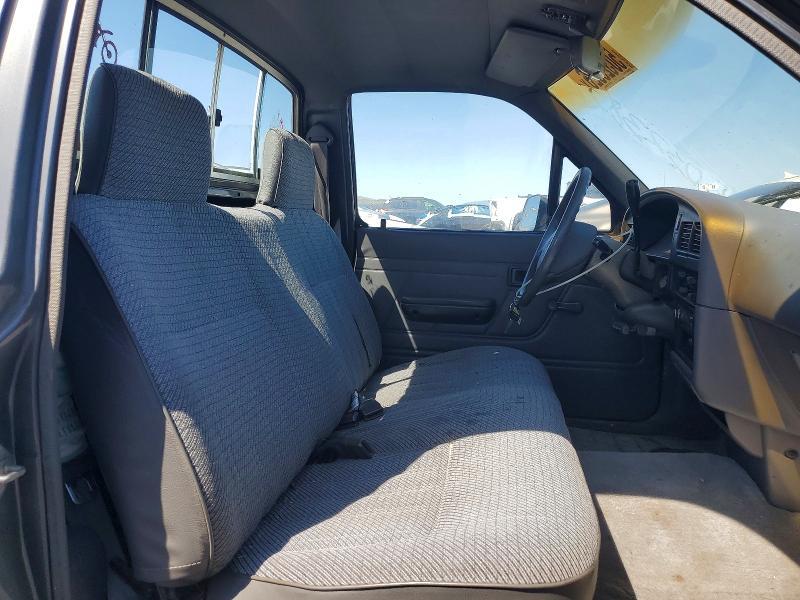 1995 Toyota Pickup DX