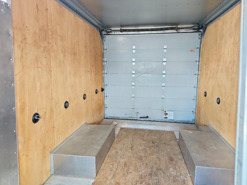 2010 Ford E350 Delivery Truck