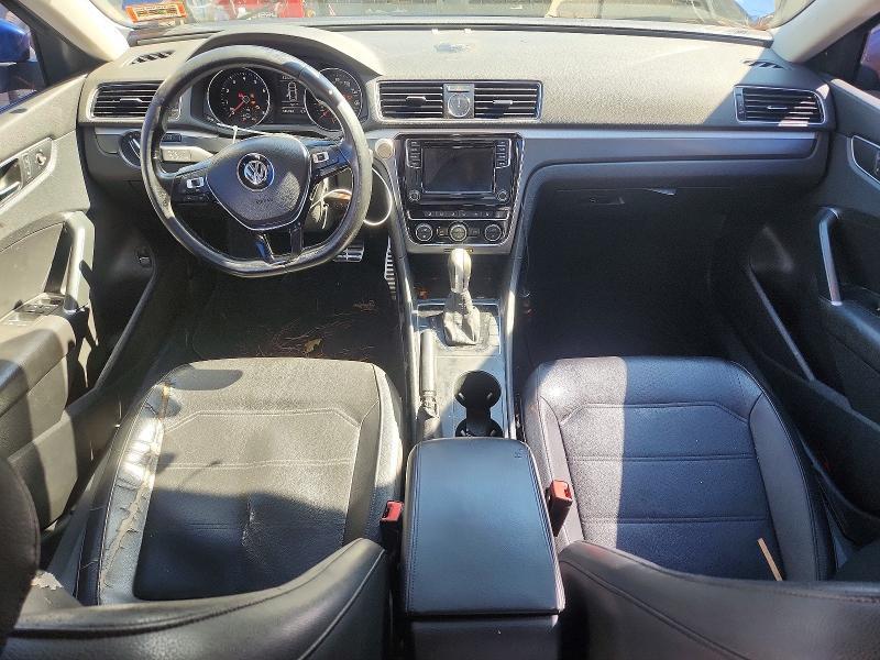 2017 Volkswagen Passat R-line