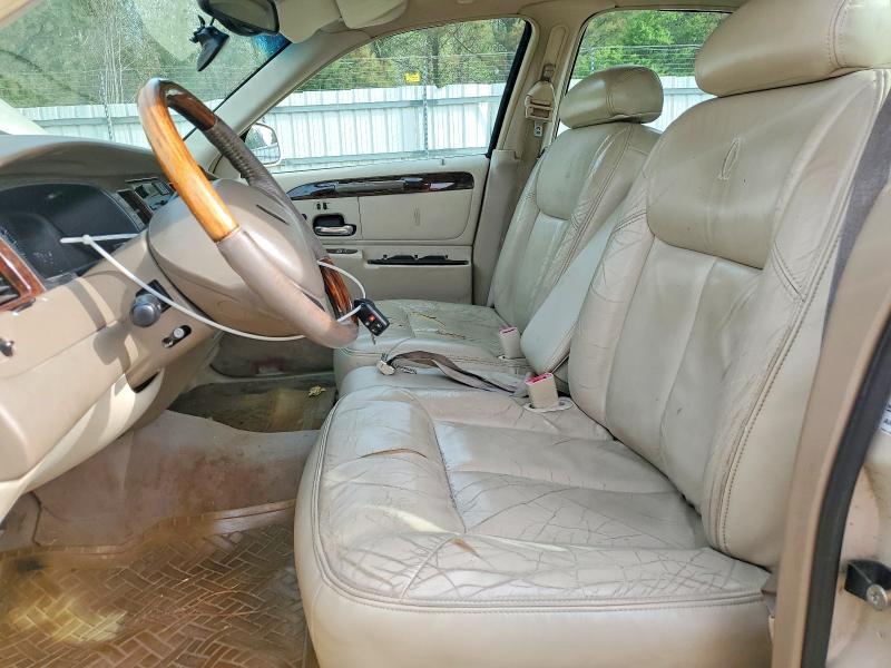 2000 Lincoln Town car Cartier