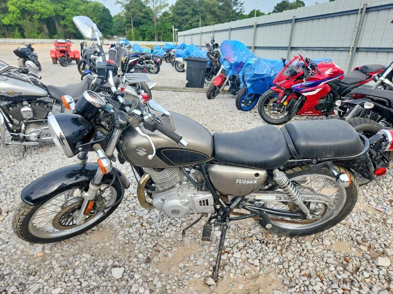 2012 Suzuki Tu250 x