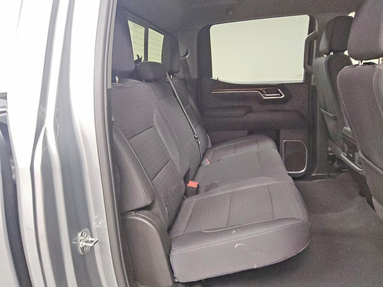 2026 Chevrolet Silverado C1500 LT