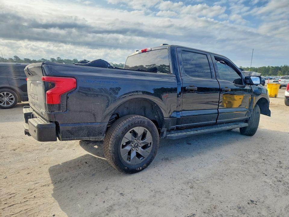 2024 Ford F150 Lightning XLT