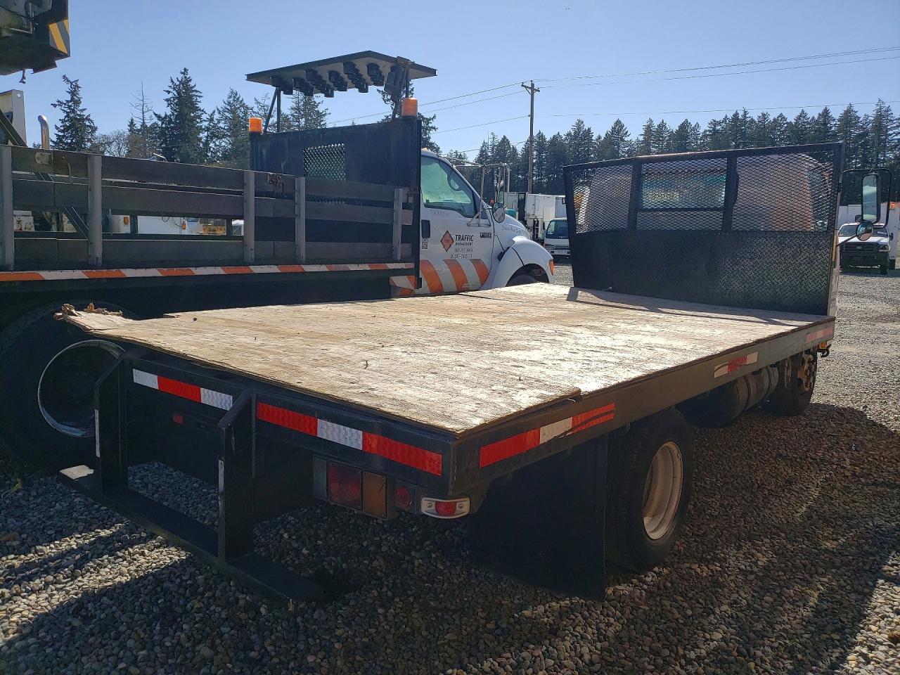 2006 Isuzu NPR