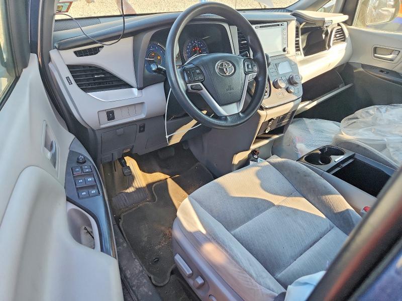 2018 Toyota Sienna le
