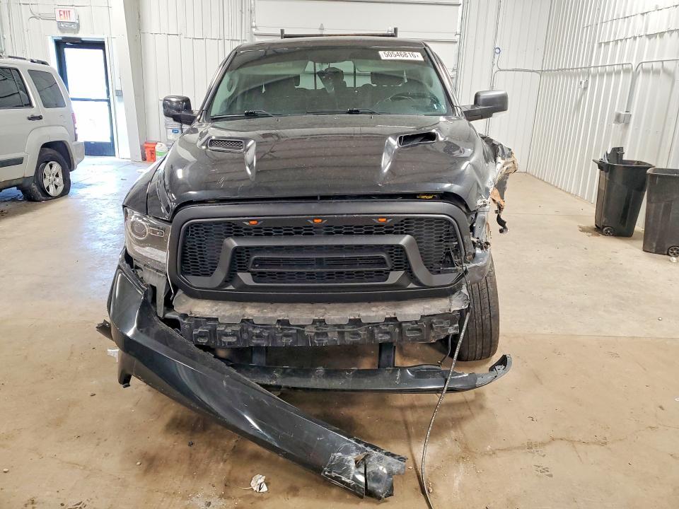 2016 Dodge RAM 1500 Sport