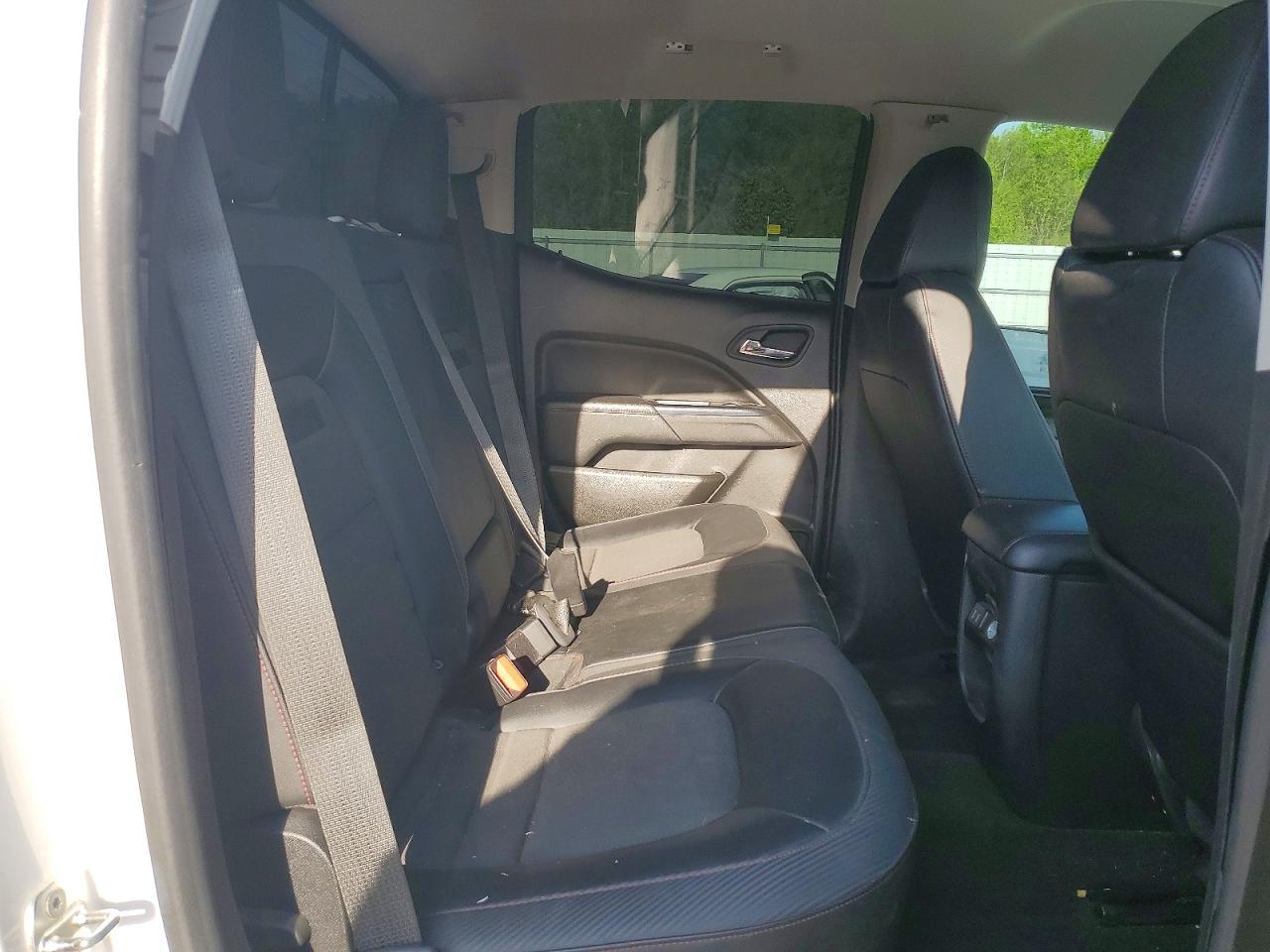 2017 GMC Canyon SLE