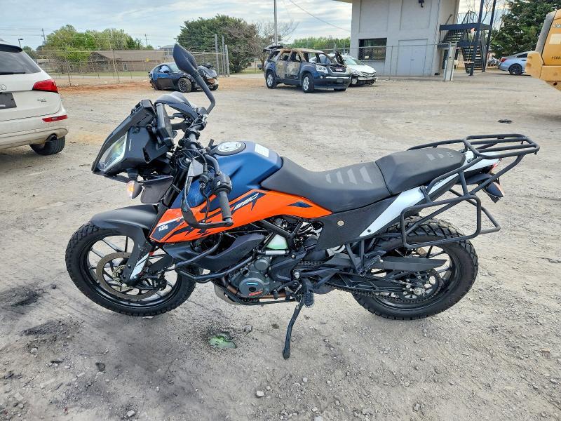 2022 KTM 390 Adventure