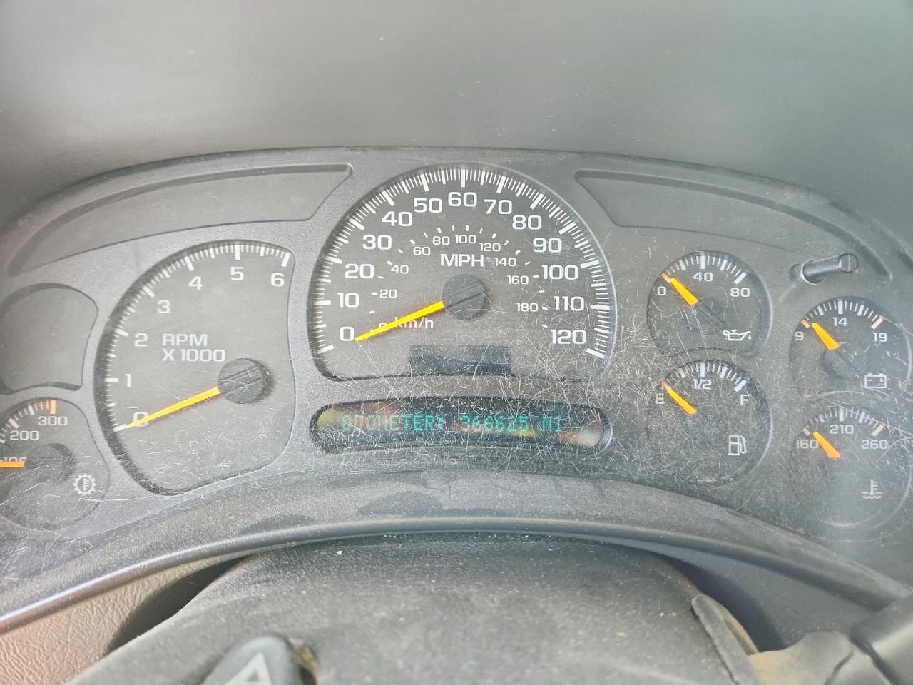 2004 GMC New Sierra C3500