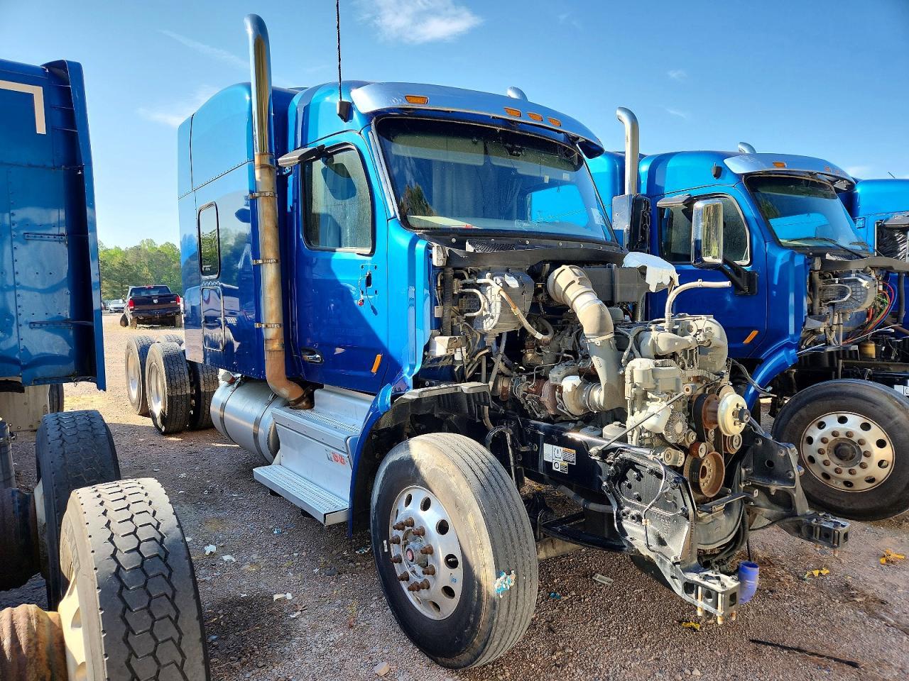 2021 Peterbilt 579 Semi Truck