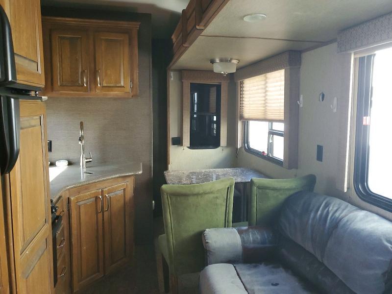 2015 Keystone Recreational Vehicle (RV)-Camper