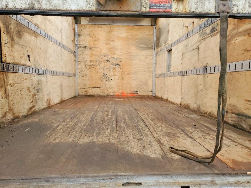 2019 Hino 195 box Truck