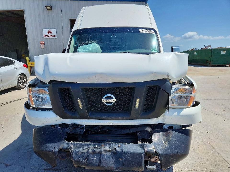 2016 Nissan NV 3500 Delivery Van