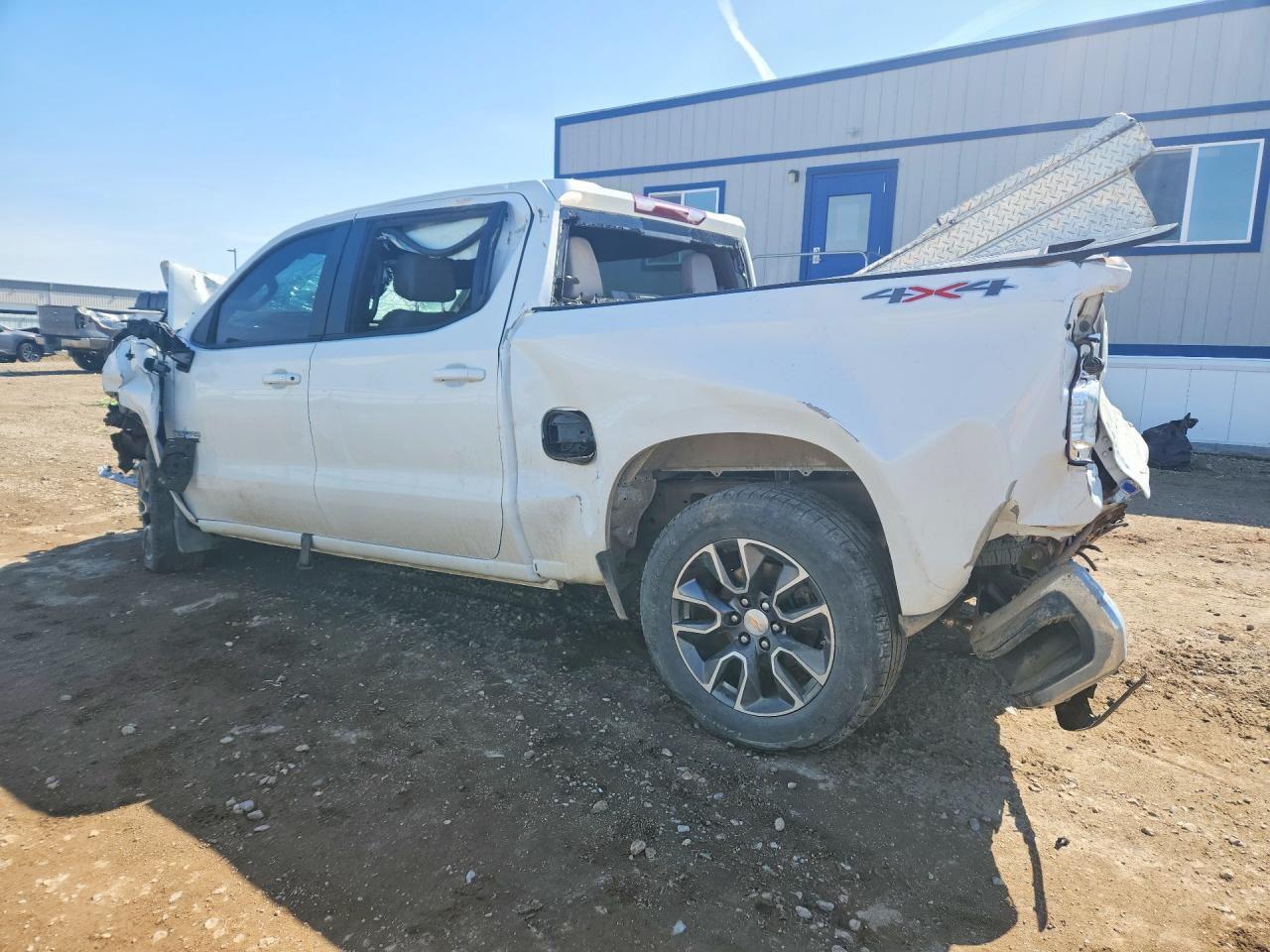 2025 Chevrolet Silverado K1500 LT