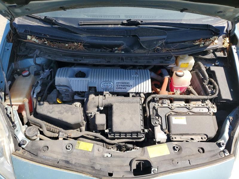 2014 Toyota Prius two