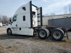 2018 Freigliner 2018 Freightliner Cascadia 126 Semi Truck