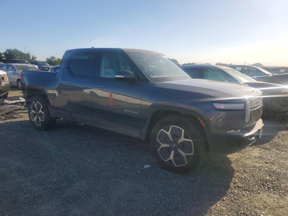 2024 Rivian R1T Adventure