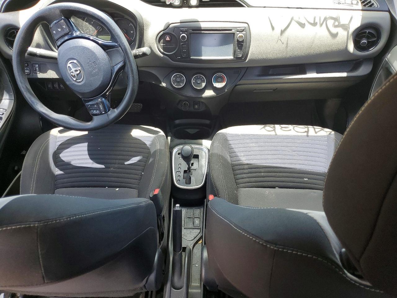 2019 Toyota Yaris l