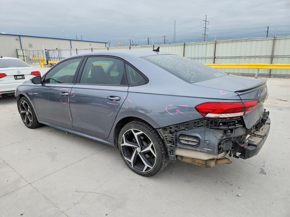 2020 Volkswagen Passat R-line