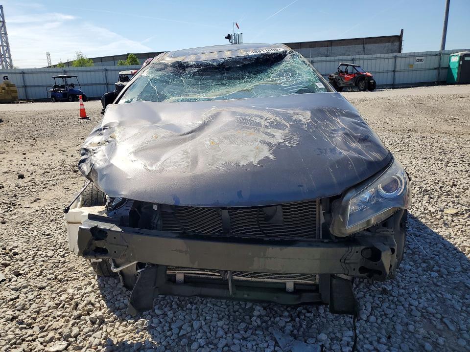 2015 Toyota Camry xse