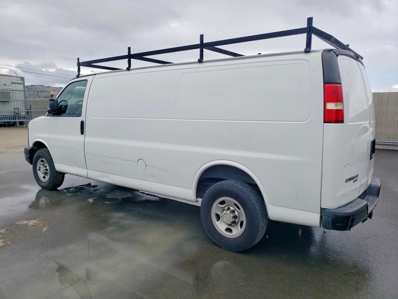 2016 Chev Rolet Express 2500 Cargo Delivery Van