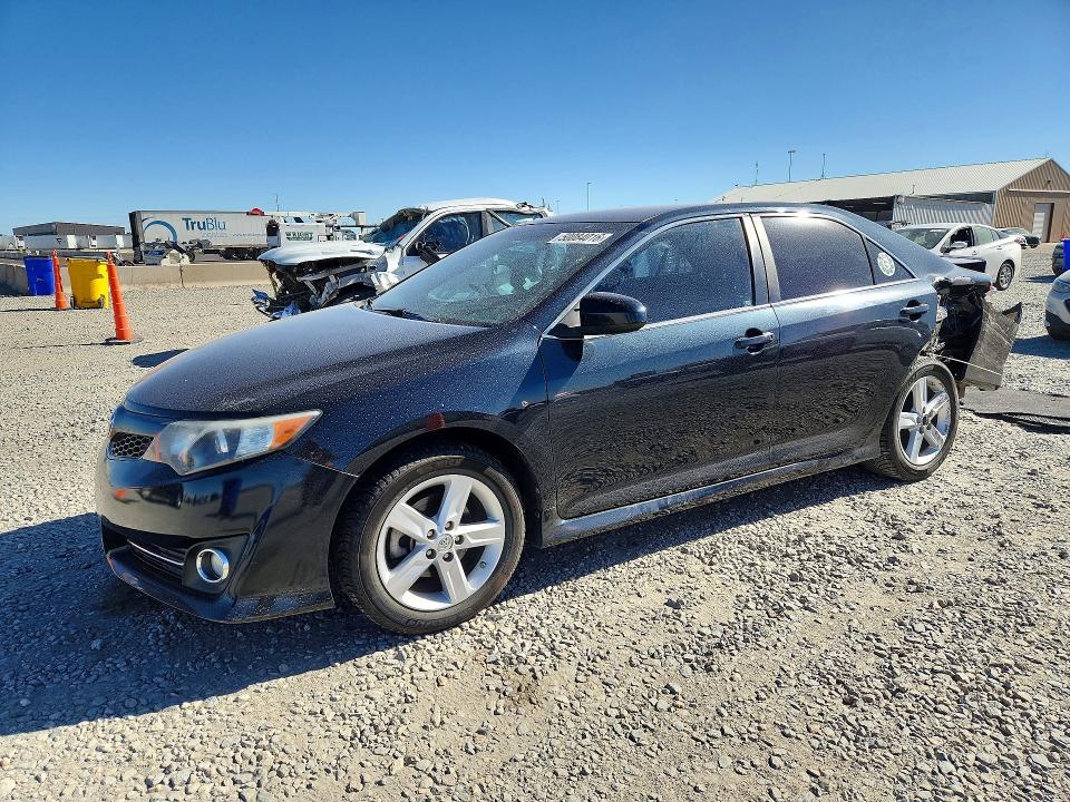 2014 Toyota Camry se