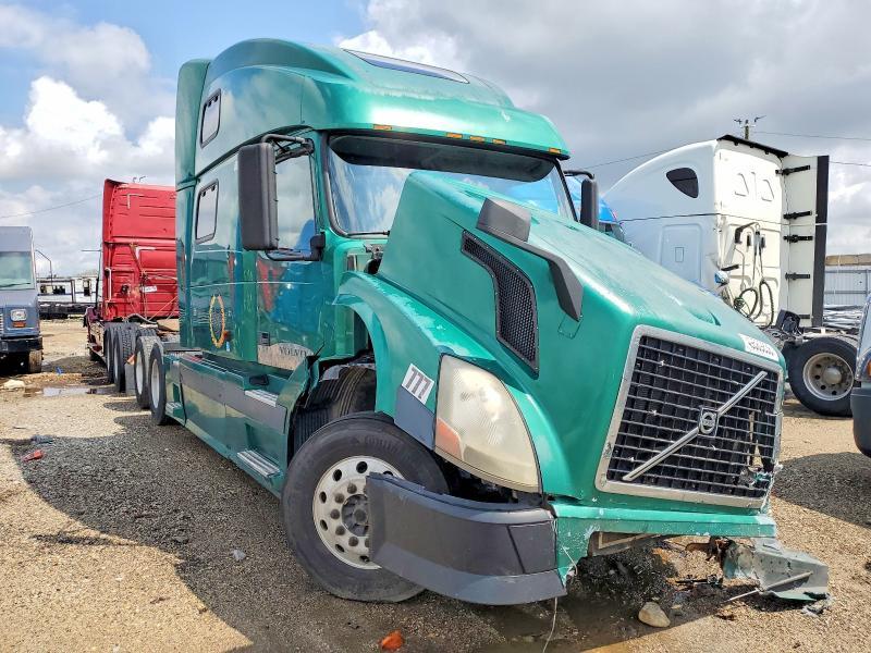 2006 Volvo VN VNL-Semi Truck