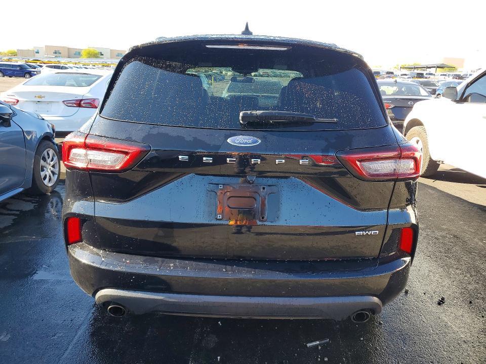 2023 Ford Escape st Line