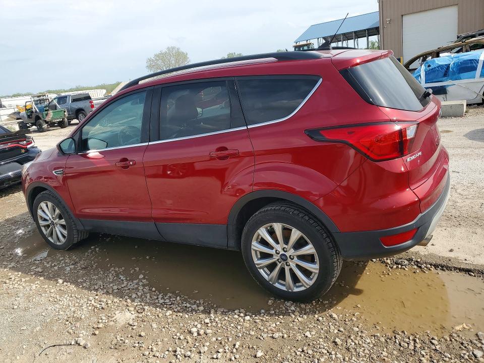 2019 Ford Escape sel