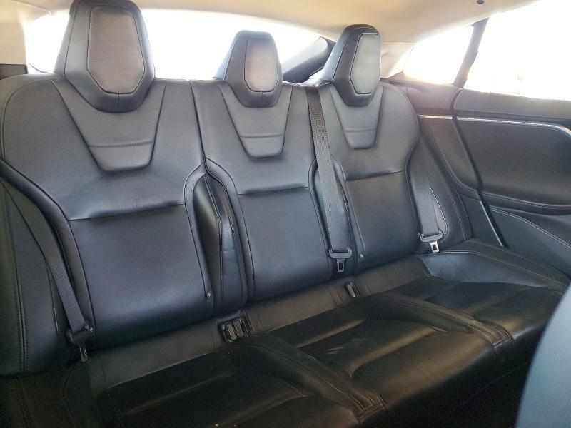 2015 Tesla Model s 85