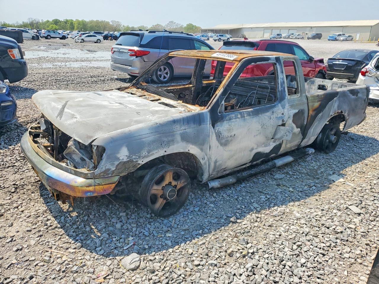 2000 Nissan Frontier XE Desert Runner