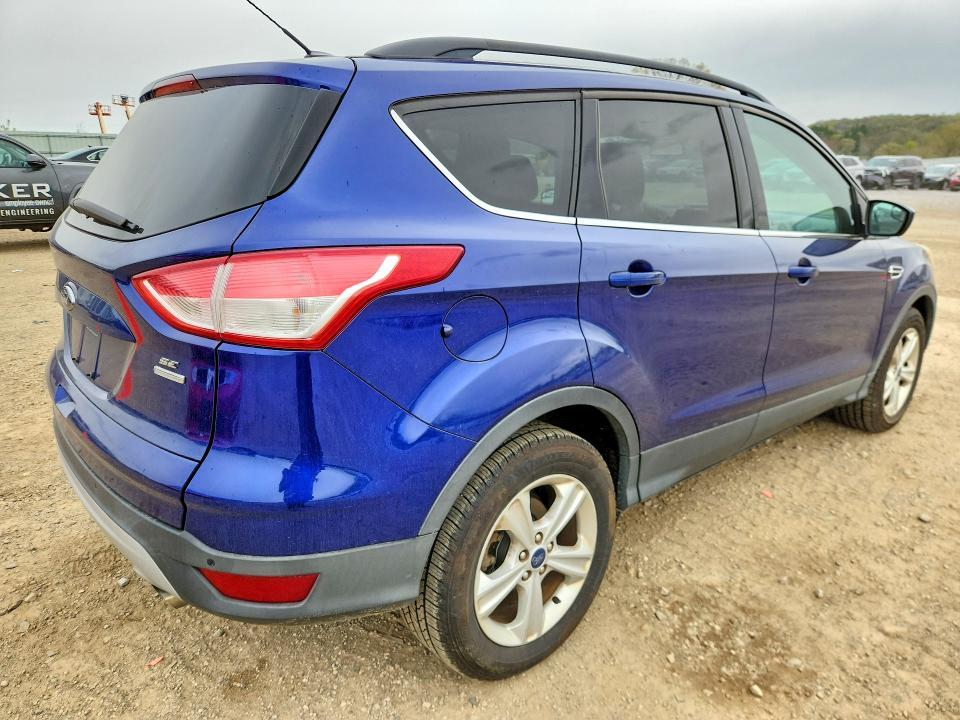 2015 Ford Escape se