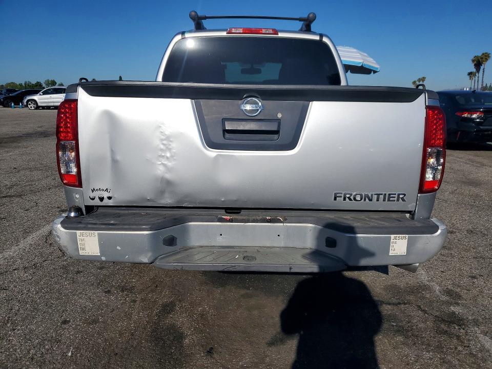 2011 Nissan Frontier S