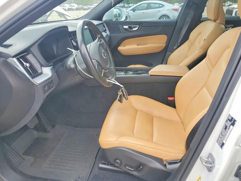 2020 Volvo Xc60 T5 Momentum