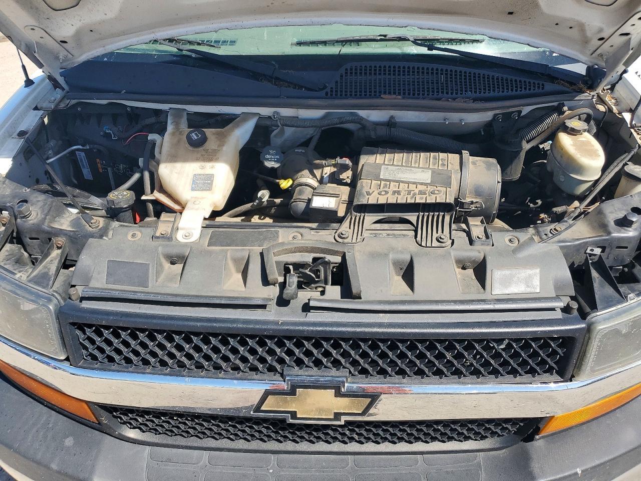 2016 Chevrolet Express Utility / Service Truck