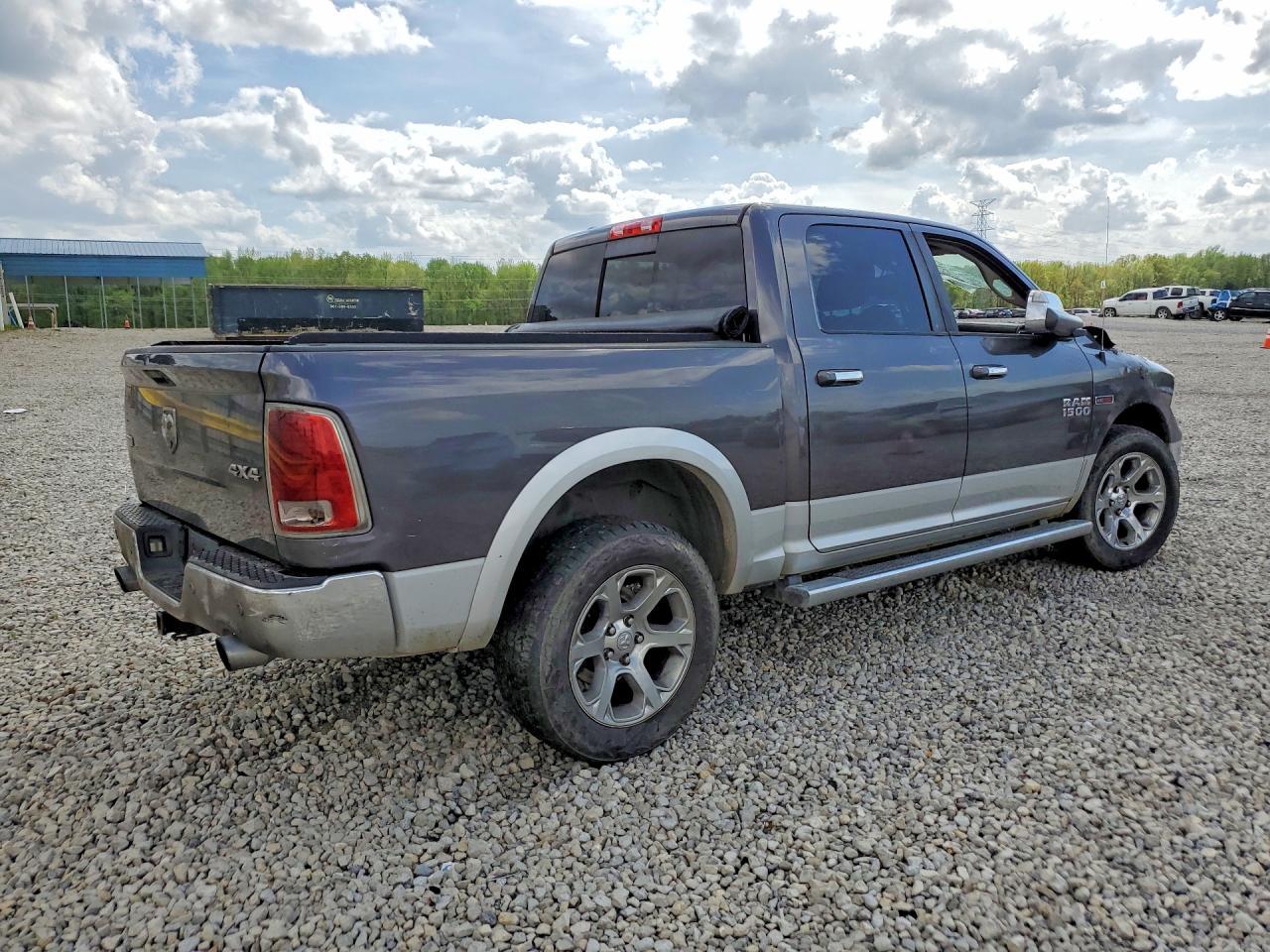 2016 Dodge 1500 Laramie