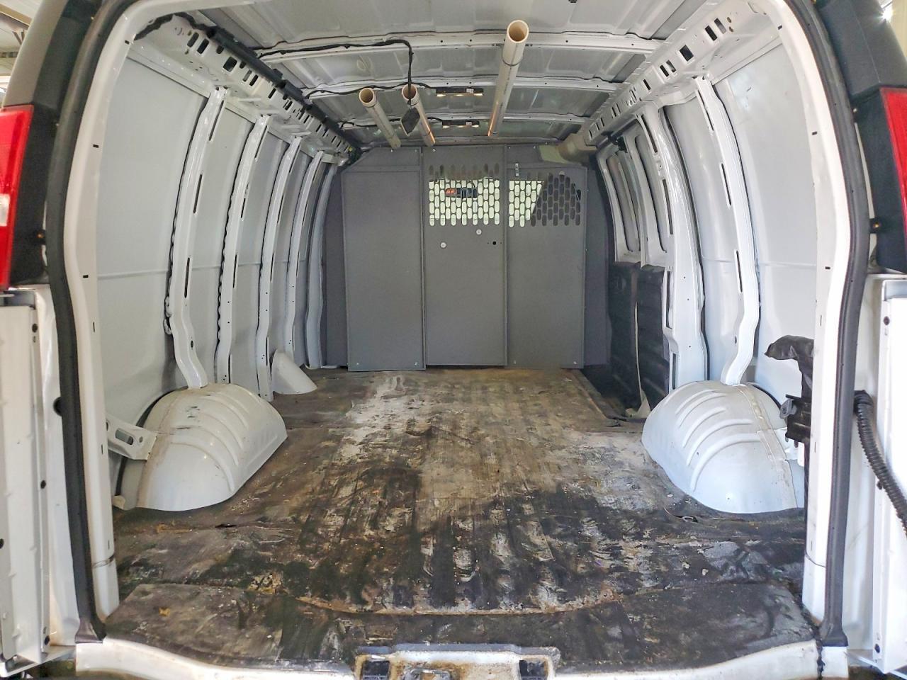 2021 Chevrolet Express 2500 Cargo Delivery van