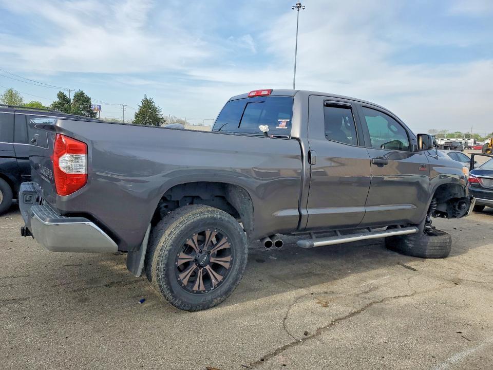 2015 Toyota Tundra SR