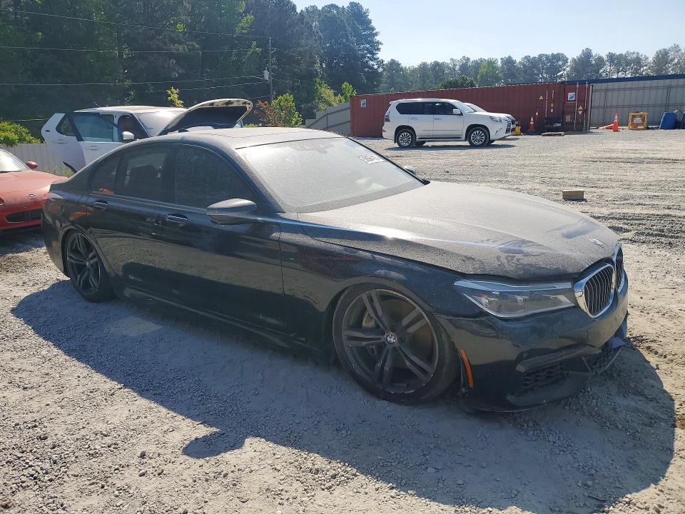 2018 BMW 750 xi