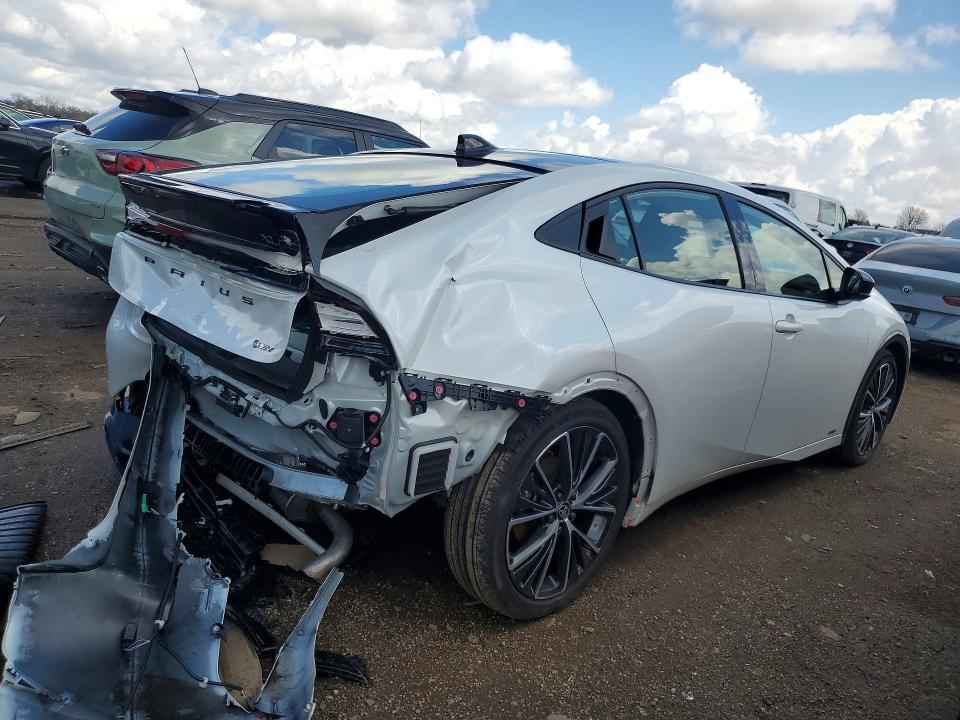 2024 Toyota Prius xle