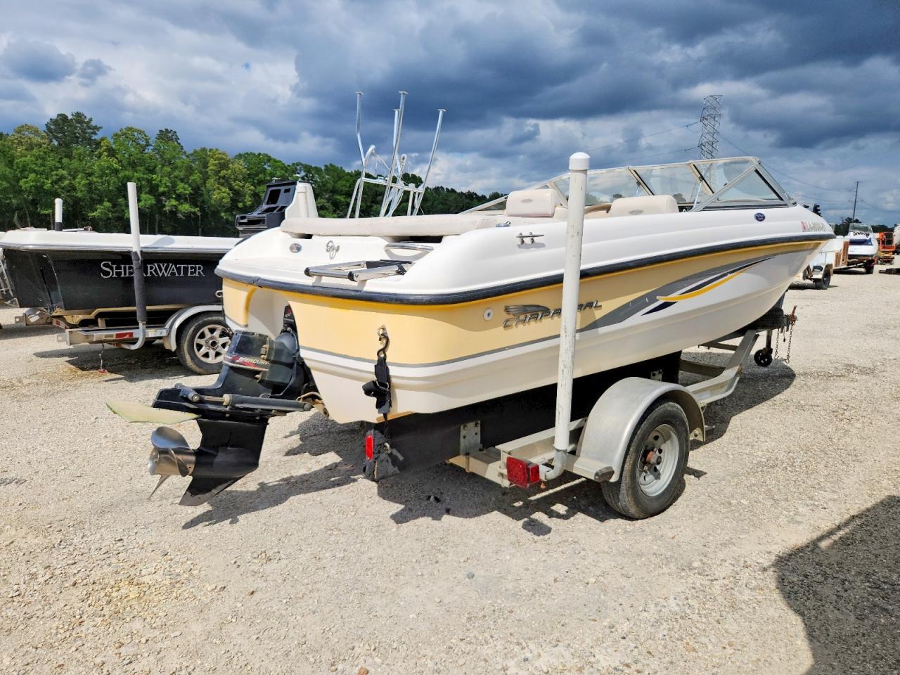 2001 Chaparral 19 SSI