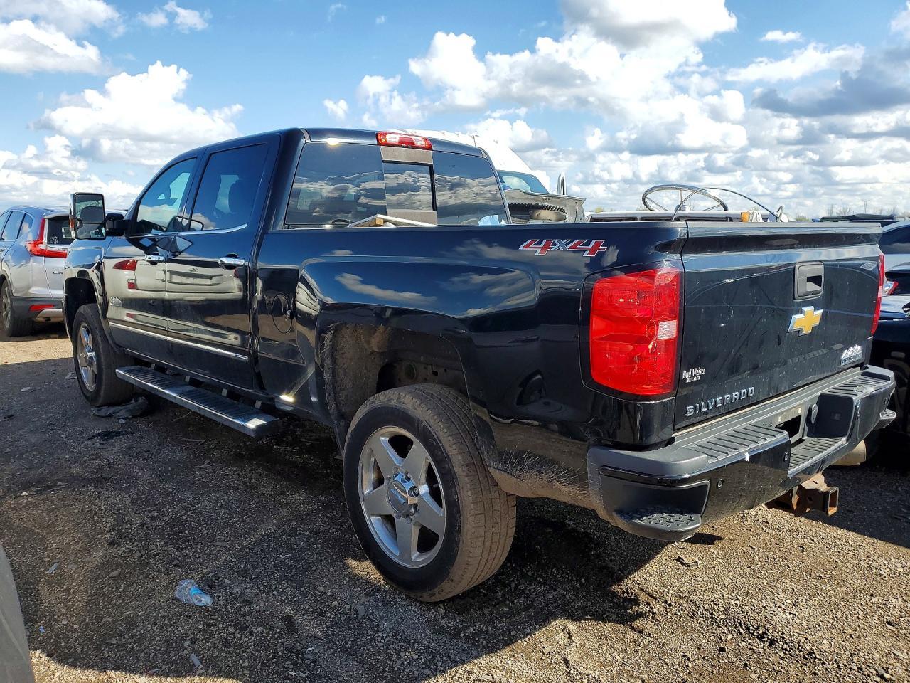 2015 Chevrolet Silverado K2500 High Country