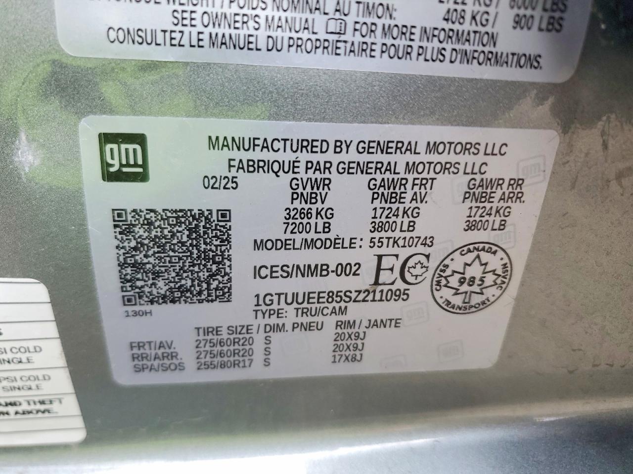 2025 GMC Sierra K1500 AT4