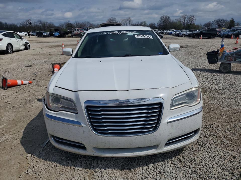 2011 Chrysler 300