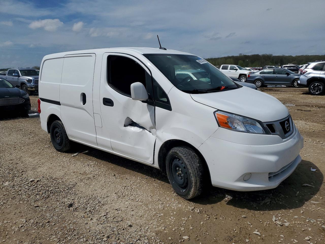 2021 Nissan NV200 SV