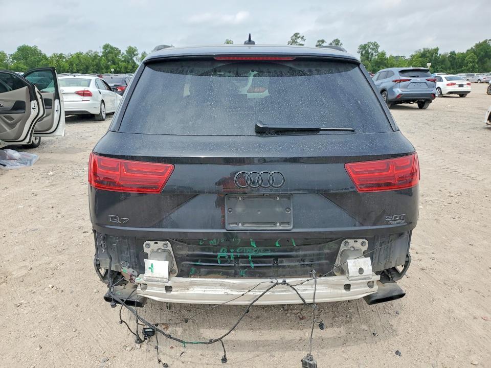 2018 Audi Q7 Premium Plus