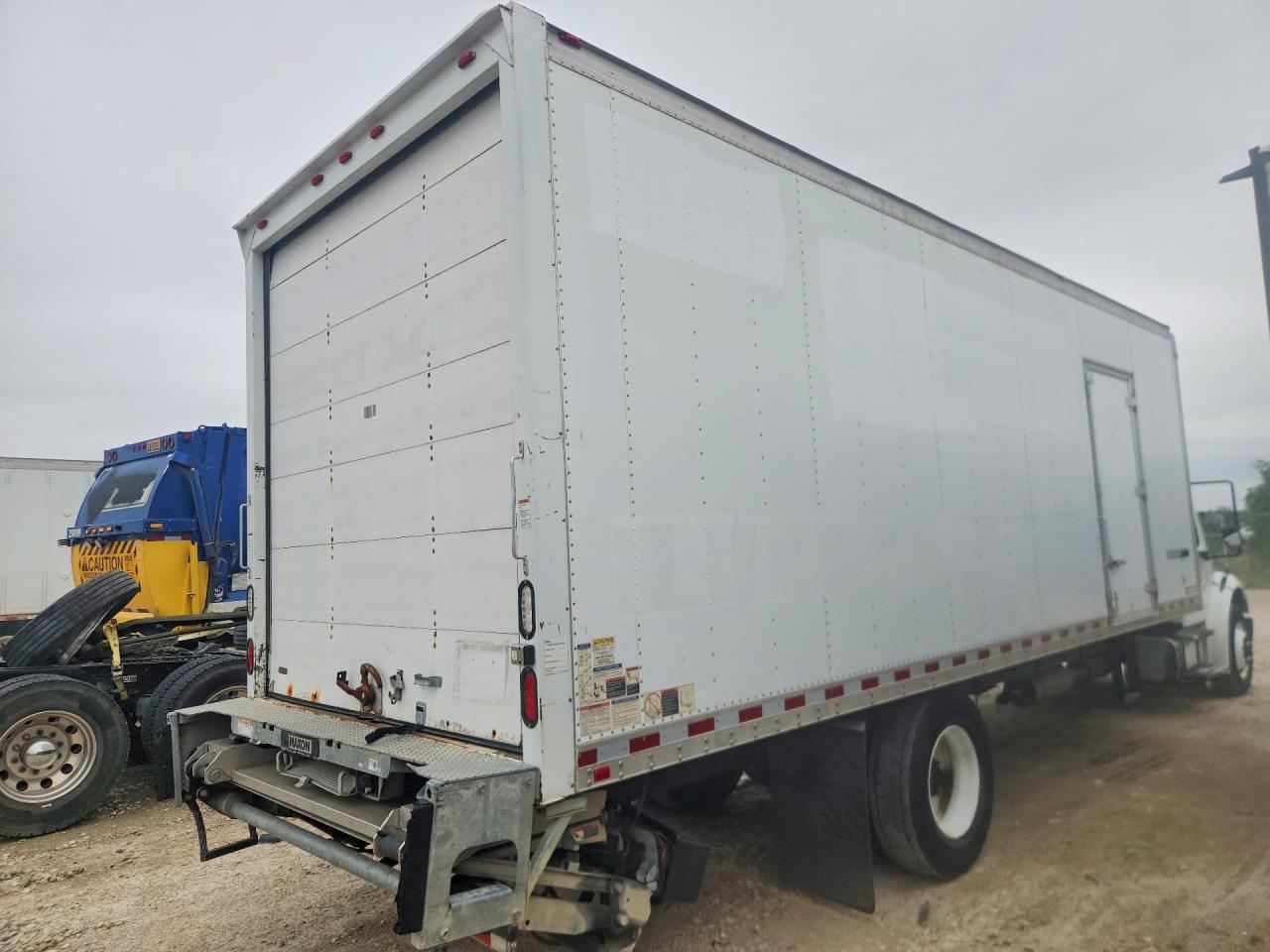 2016 Freightliner M2 106 Medium Duty
