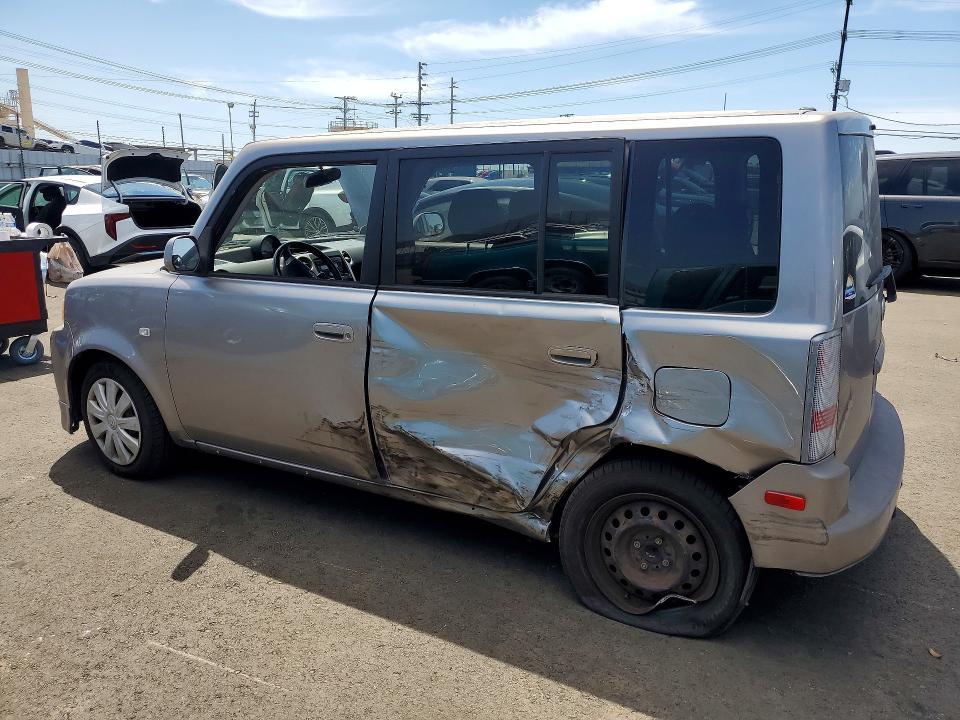 2005 Scion XB